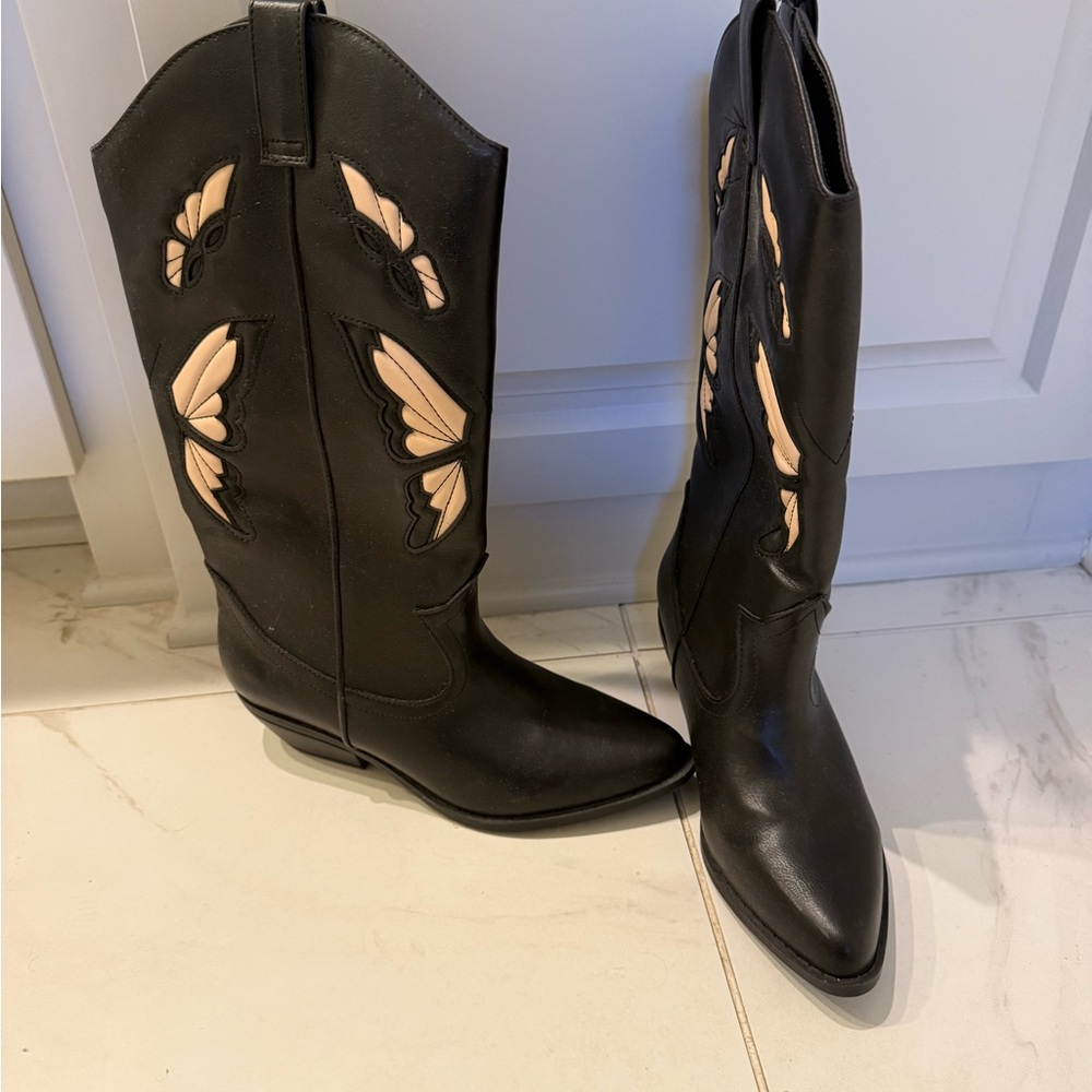 Black and Cream Western Boots